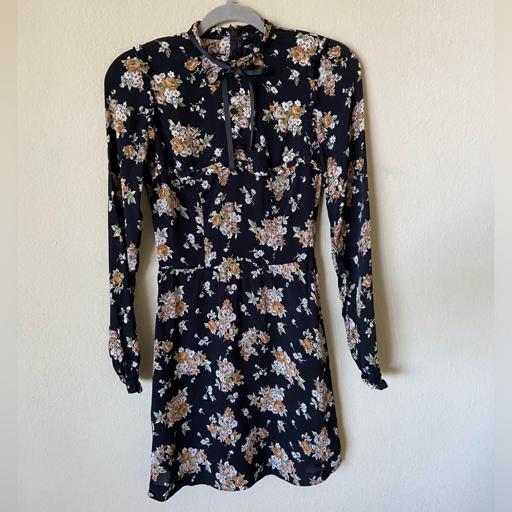Reformation Charlie Mini Black Dress Floral Size 2 - Picture 6 of 9